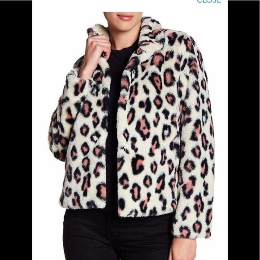 Abound Sherpa Jacket Spotted Leopard Print Womens Size Medium Ivory Brown